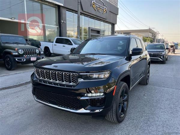 جيب جراند شيروكي 2023 للبيع في العراق - اربيل